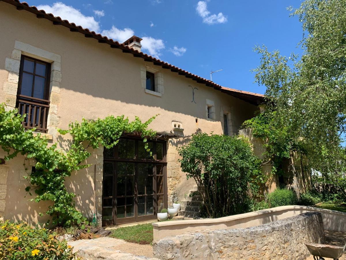 Grande Villa Au Coeur De La Dordogne Paussac-et-Saint-Vivien Bagian luar foto